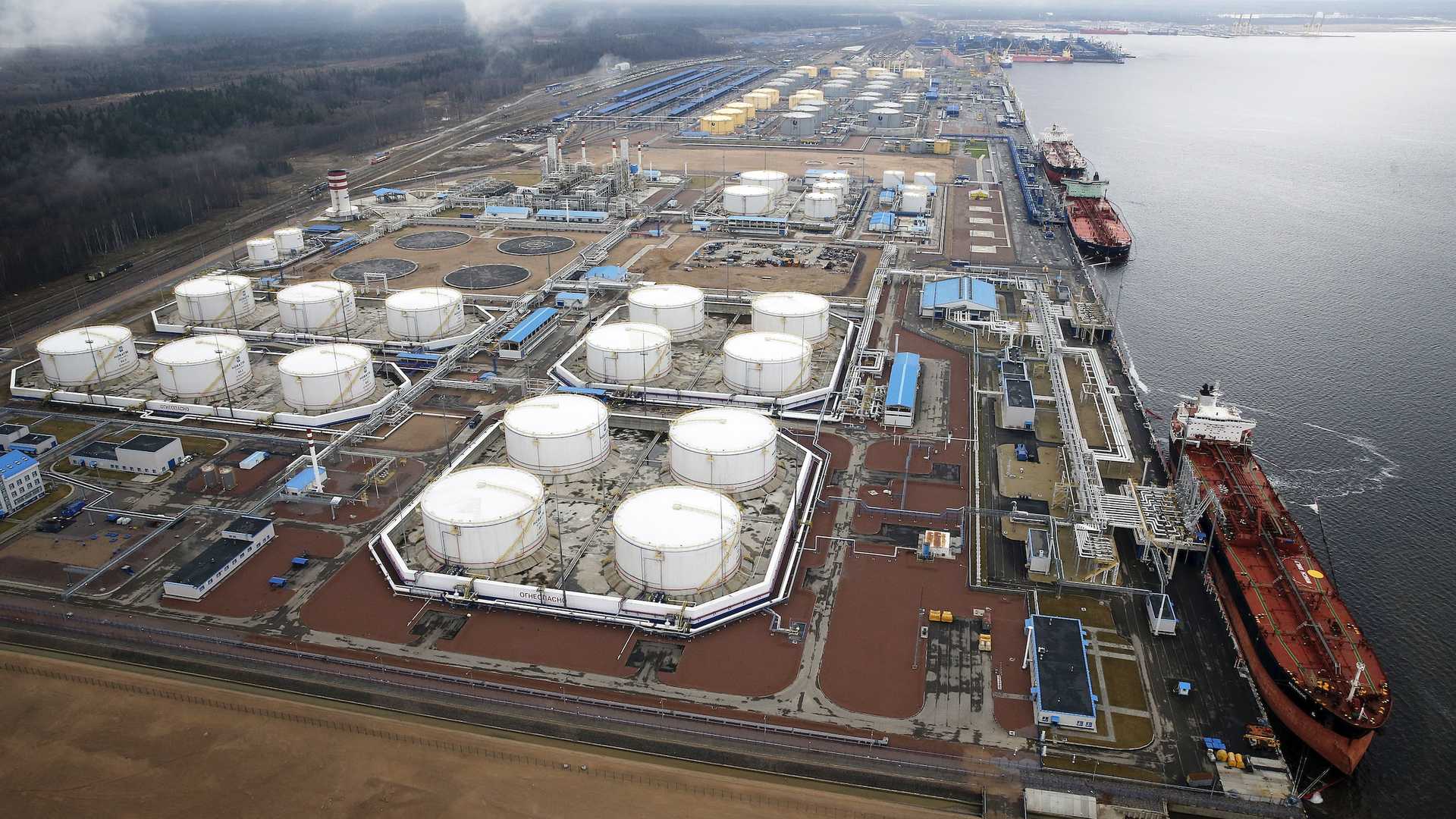 Нефтебаза Усть-Луга